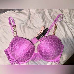 34 B Victoria’s Secret Push-Up
